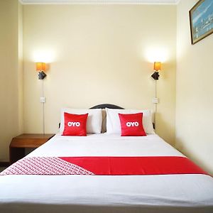 OYO 2015 Bandara Hotel Balikpapan